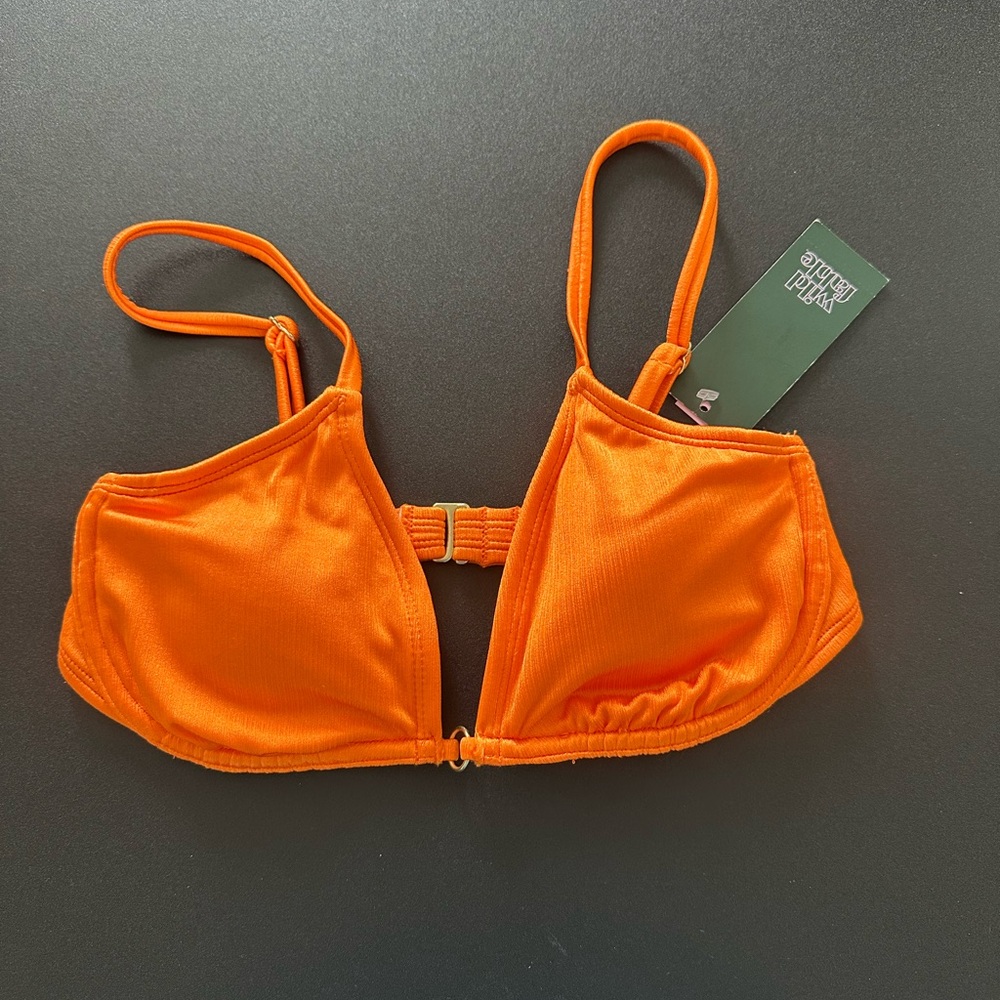 WILD FABLE ORANGE BIKINI TOP SIZE EXTRA SMALL NEVER WORN NEW WITH TAG BEACH